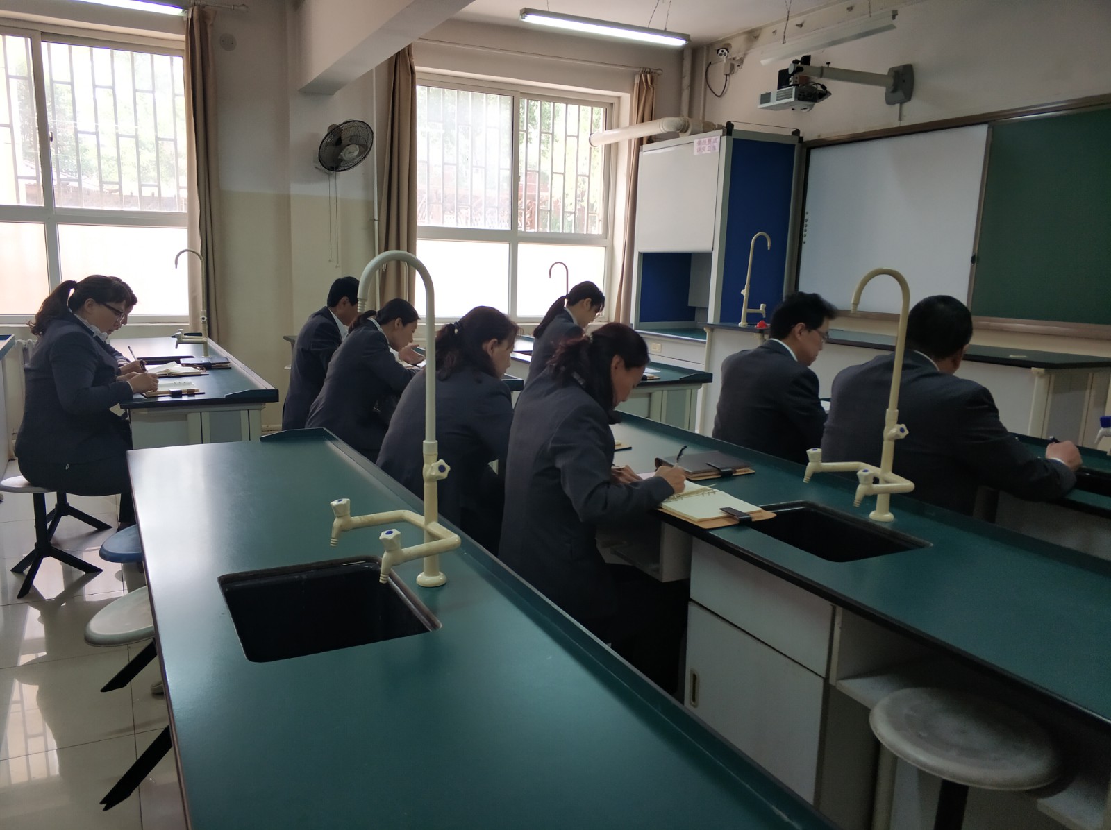 20190508164100_微信图片_20190506161212.jpg 20190508164100_微信图片_20190506161212.jpg