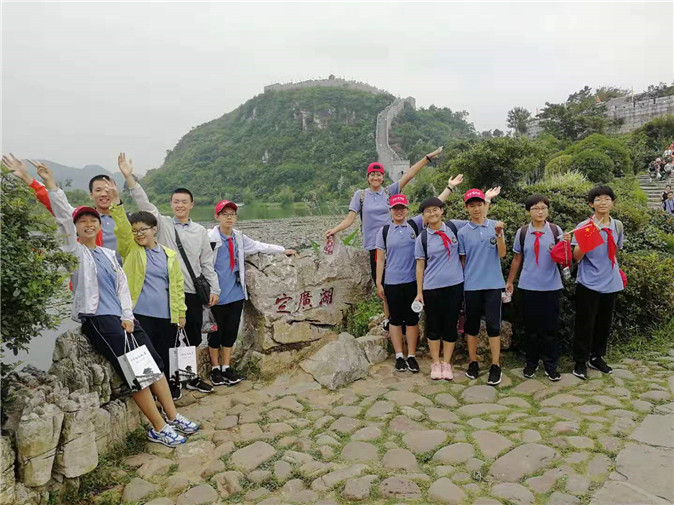 20190714204942_3古镇湖边小聚.jpg 3古镇湖边小聚.jpg