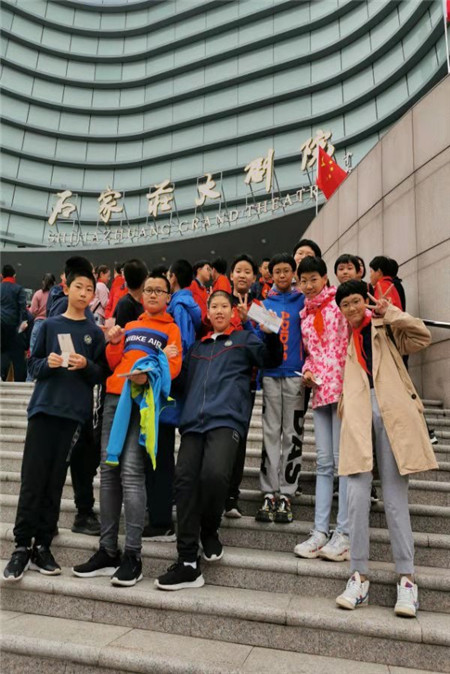 20191015153749_S1906班.jpg S1906班.jpg