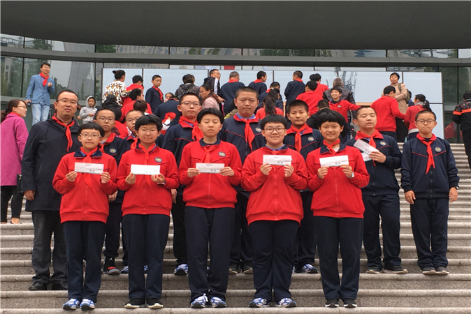 20191015153913_Q1903班.jpg Q1903班.jpg