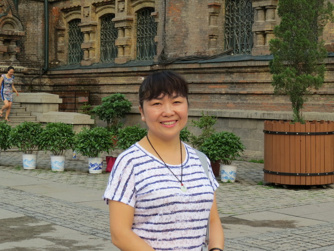 董莹在哈尔滨.JPG