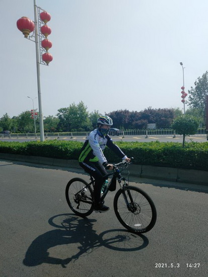 Q2010赵嘉祺.jpg