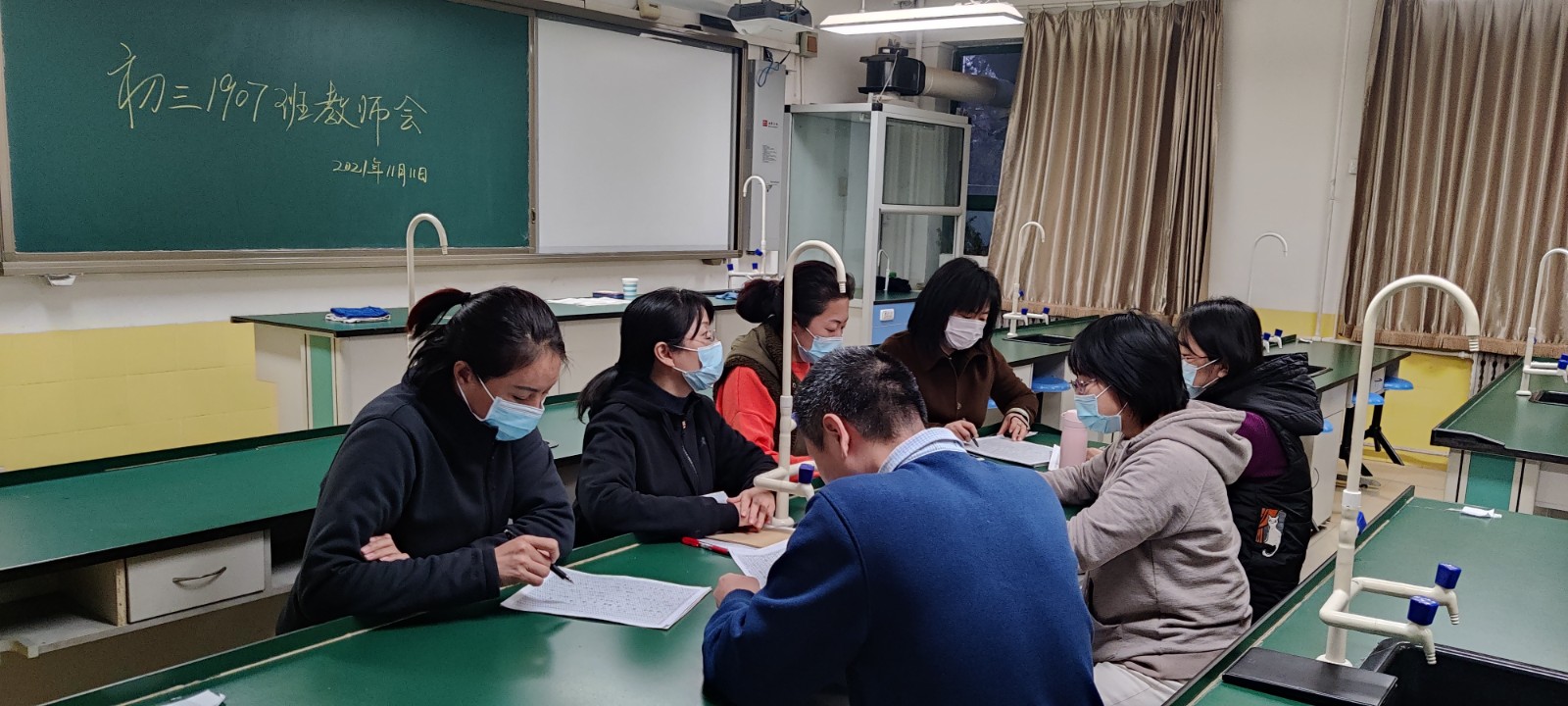20211120002448_Q1907班1.jpg 20211120002448_Q1907班1.jpg