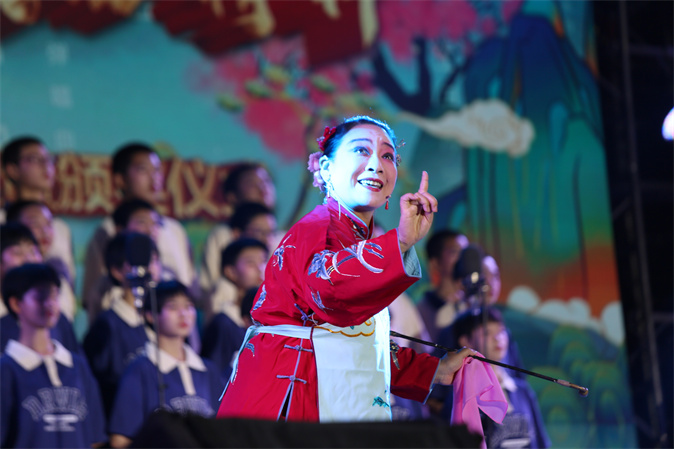 20230531092832_专家表演2.JPG
